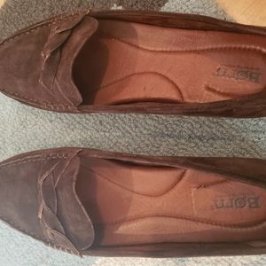 Born Driving Moccasins Dark Brown suede..11